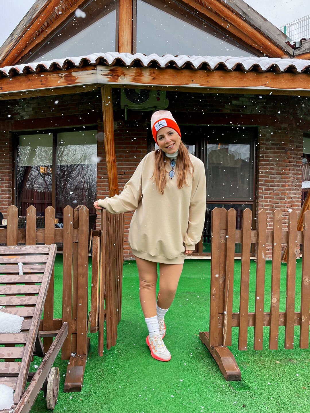 Malaya 4 Mevsim Sweatshirt - Bej