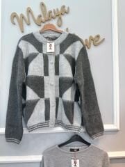 Taş Düğmeli Tüylü Hırka