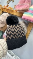 Zikzak Polarlı Ponpon Bere