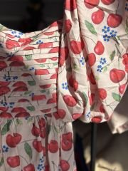 Kirazlı Balon Kol Elbise