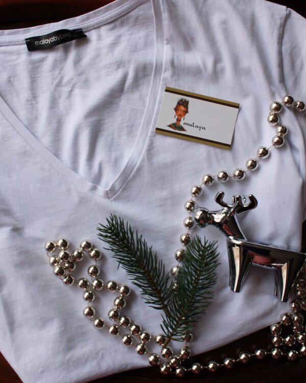 Malaya Basic Oversize Tshirt - V yaka