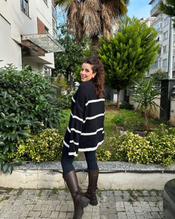 Çizgili Oversize Kazak