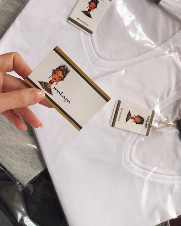 Malaya Basic Oversize Tshirt - V yaka