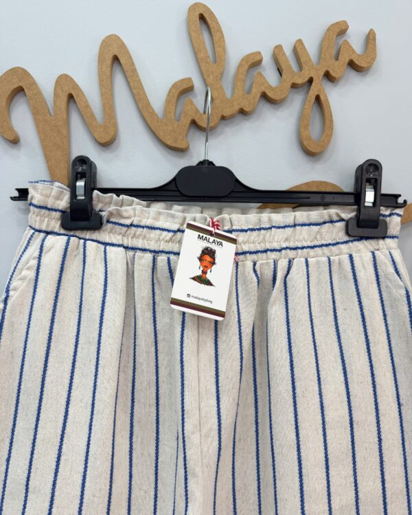 Keten Dokulu Rahat Şort