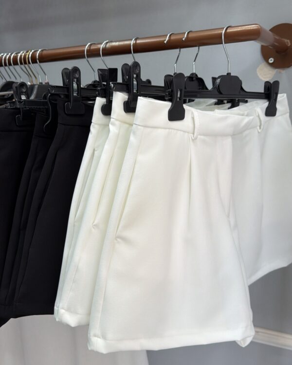 Yazlık Krep Mini Şort