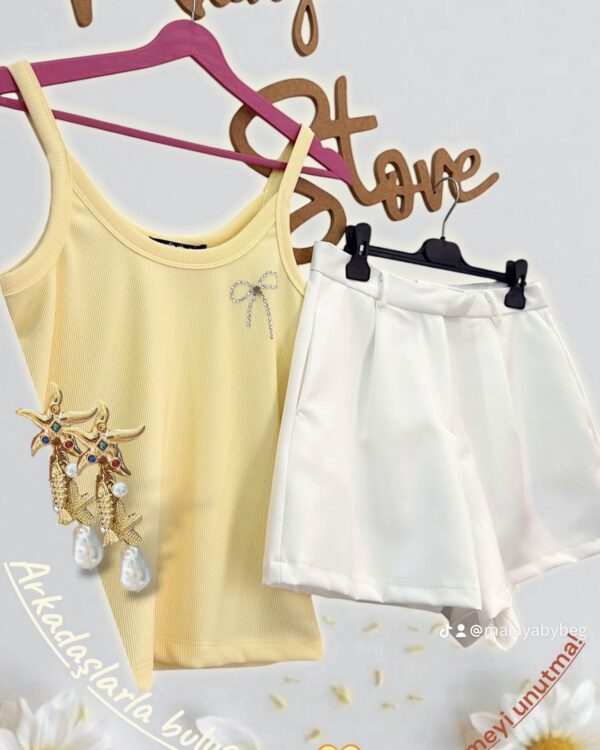 Yazlık Krep Mini Şort